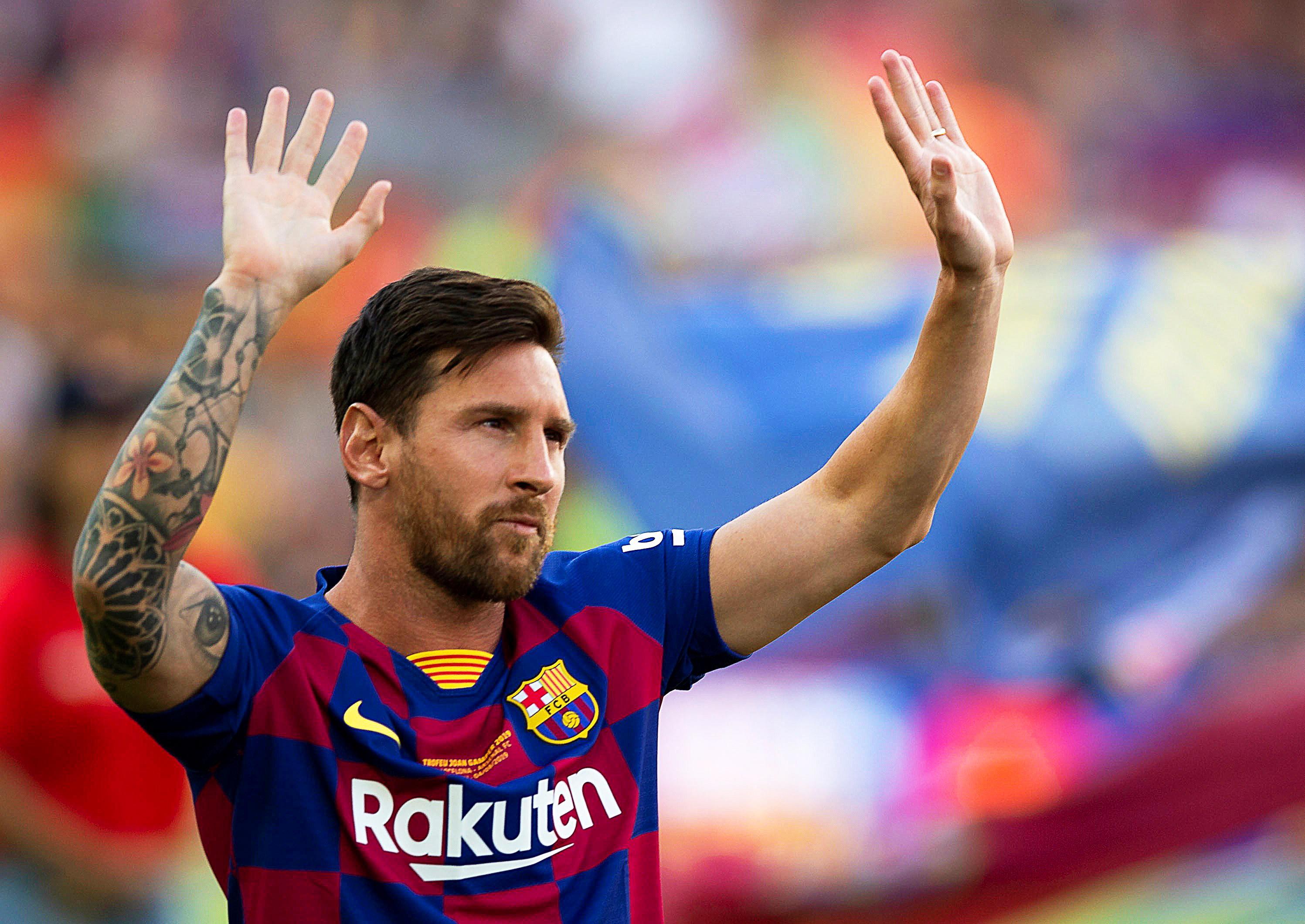 Barcellona, Messi e compagni tagliano lo stipendio del 70 ...