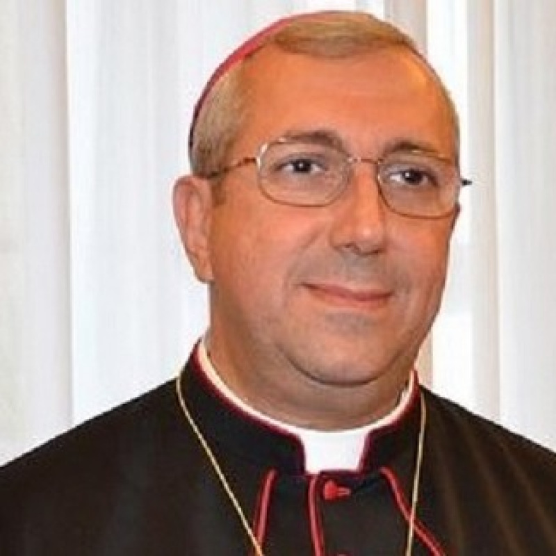 Il vescovo Giuseppe Satriano