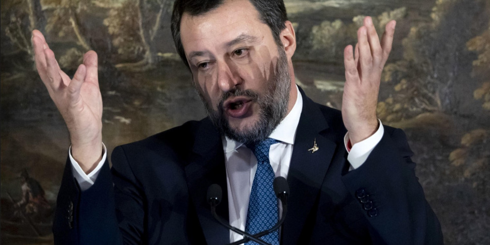 Salvini: "Gravi notizie sull