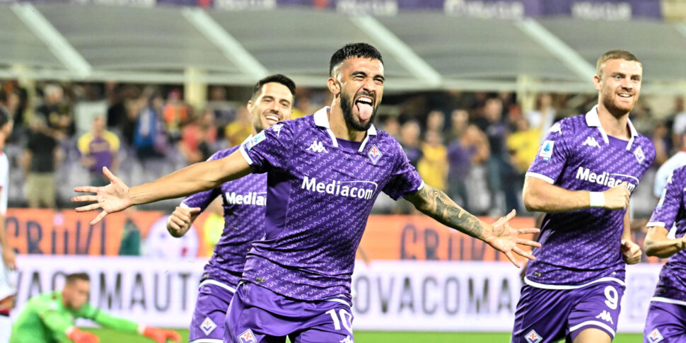 Fiorentina Cagliari 3 0, viola al terzo posto. Torino Verona senza gol, granata fischiati. Sassuolo Monza 0 1, decide un bel gol di Colombo