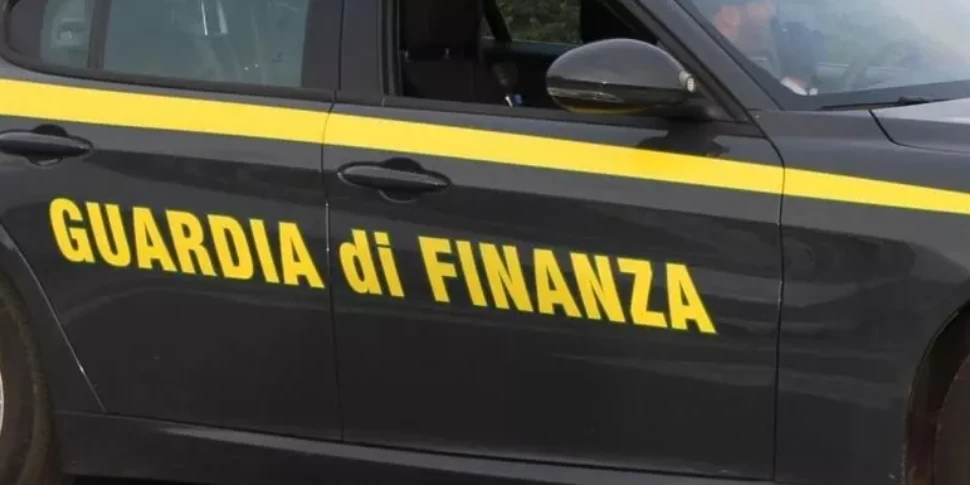 https://gsud.cdn-immedia.net/2024/10/gdf-guardia-di-finanza-970x485-1729680555.webp