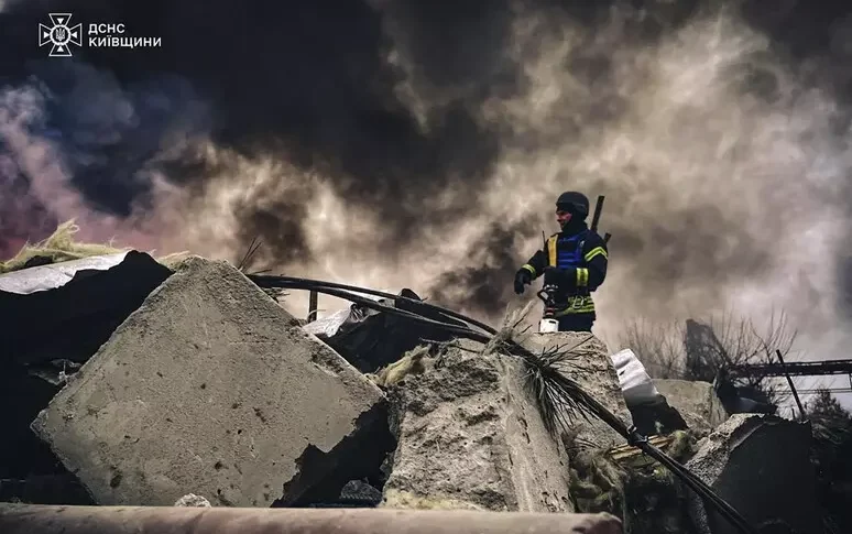 Raid russi con droni in Ucraina: almeno due morti e blackout a Odessa