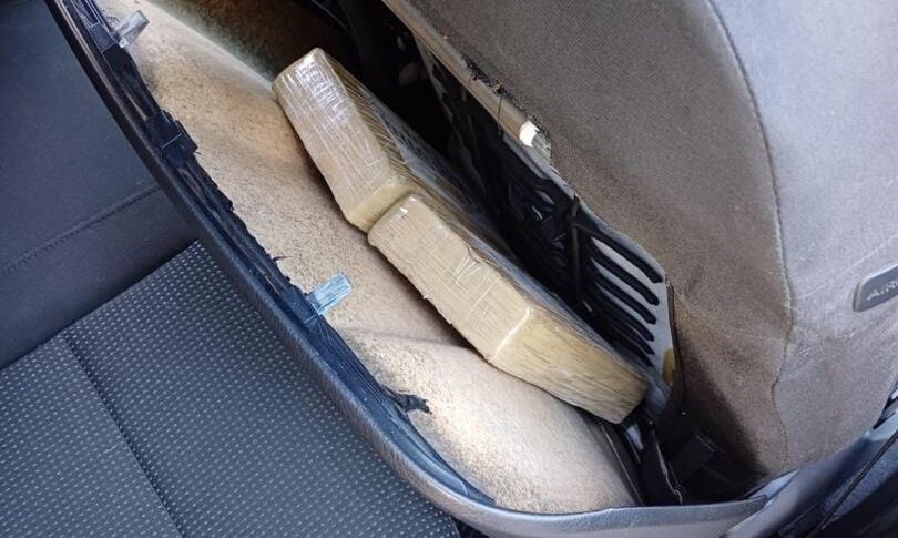 In auto con 150 mila euro di cocaina: ai domiciliari due fidanzati di Catania