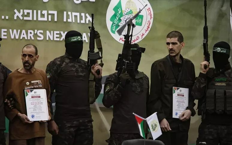 Israele: "Hamas potrebbe liberare ostaggi già stasera". Vance: "Siamo sul punto di riportarli a casa"