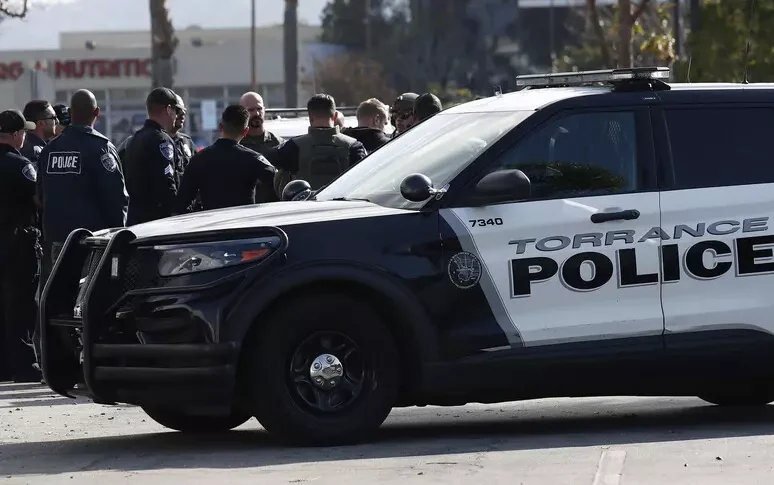 Sparatoria durante una festa di compleanno in California: 4 morti e 10 feriti