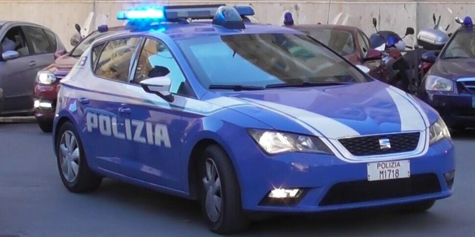 lite tra vicini 69enne ucciso a coltellate a palermo 232 caccia all aggressore da Gazzettadelsud.it lite tra vicini 69enne ucciso a coltellate a palermo 232 caccia all aggressore