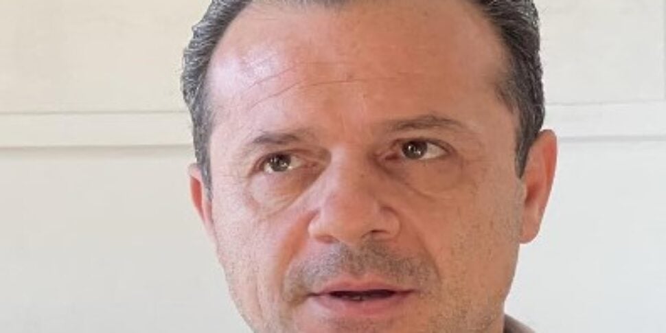 Sud chiama Nord di Cateno De Luca lancia tour "governo di liberazione"