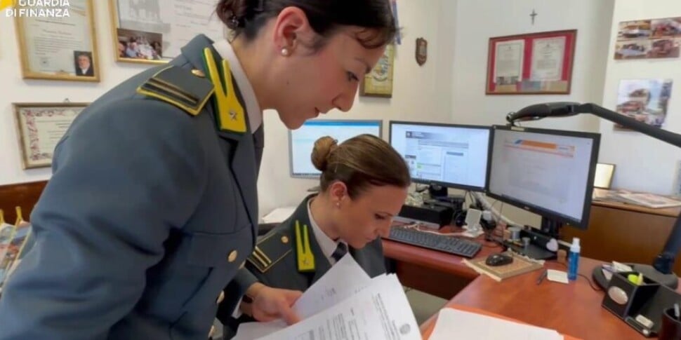 Bonus facciate, indagato a Palermo per truffa l Bonus facciate, indagato a Palermo per truffa l