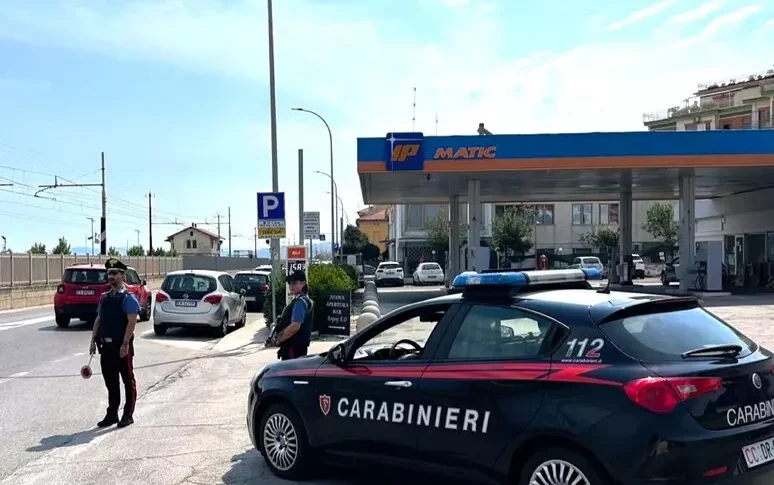 fugge dai carabinieri 21enne si butta nel fiume e muore annegato nella bergamasca