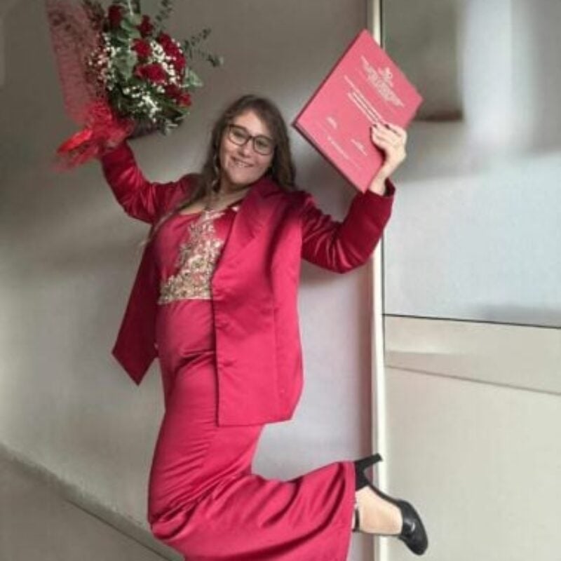 Dal bullismo al Conservatorio: la rinascita in musica della 19enne calabrese Anna La Croce, laureata a Messina con 110 e lode