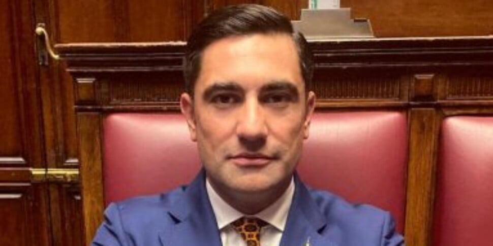 Ponte sullo Stretto, la Lega esulta per il boom di candidature: “Segnale dei giovani che credono nel futuro” Ponte sullo Stretto, la Lega esulta per il boom di candidature: “Segnale dei giovani che credono nel futuro”