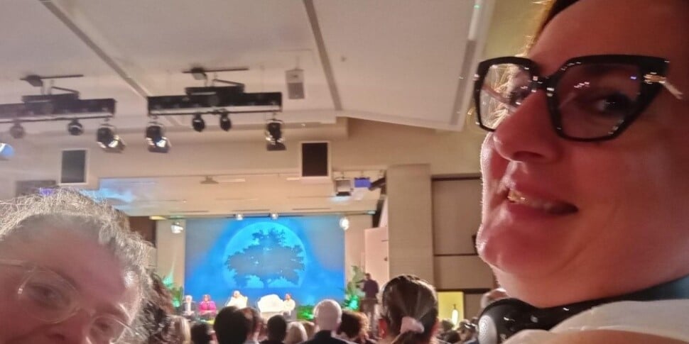 graziella catozza porta la calabria al dialogo globale sul clima unica calabrese tra i 400 leader mondiali riuniti a castel gandolfo