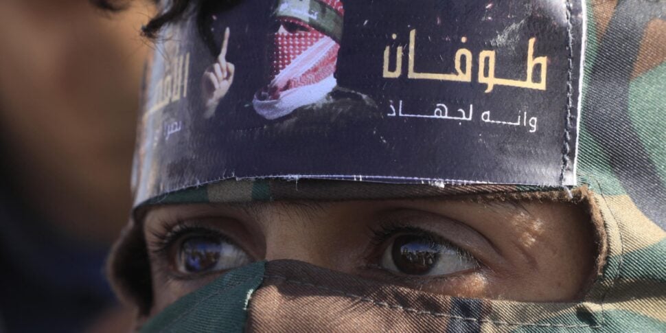 Hamas chiede più tempo, da Trump l