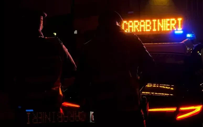 fuggono a un posto di blocco e si schiantano muore un 16enne in un tragico incidente nel foggiano da Feedpress.me fuggono a un posto di blocco e si schiantano muore un 16enne in un tragico incidente nel foggiano