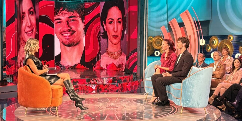 Andrea Delogu a Ballando: “Le critiche fanno parte del gioco, con Nikita ho trovato il mio equilibrio” Andrea Delogu a Ballando: “Le critiche fanno parte del gioco, con Nikita ho trovato il mio equilibrio”