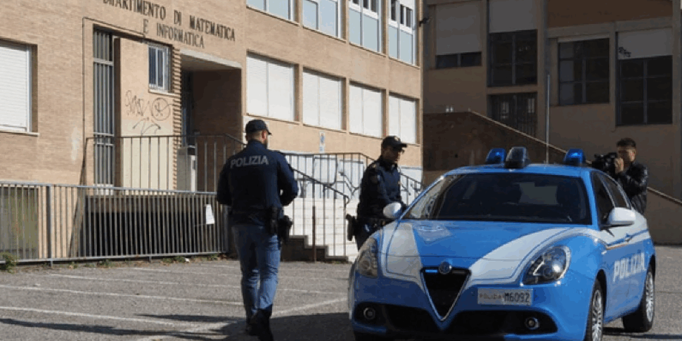 ucciso nel parcheggio dell universit224 a perugia la vittima era reduce da una serata nei locali con gli amici