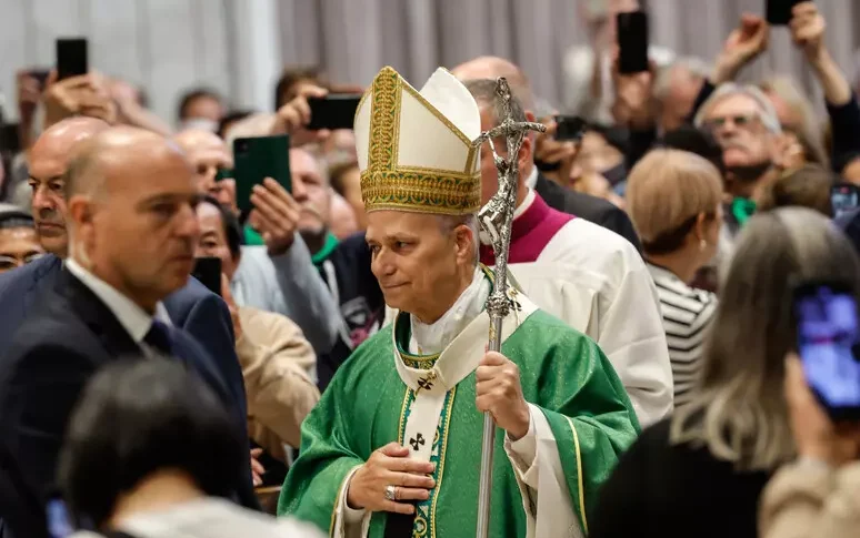 Papa Leone XIV: stop a clericalismi e a logiche di potere. La Chiesa è ospitale Papa Leone XIV: stop a clericalismi e a logiche di potere. La Chiesa è ospitale