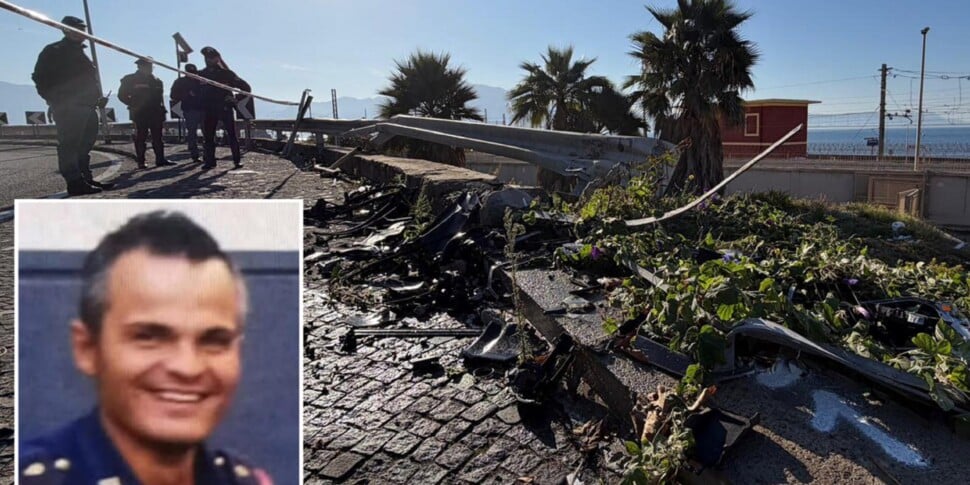 Incidente frontale tra auto e volante a Torre del Greco: muore un poliziotto, grave l Incidente frontale tra auto e volante a Torre del Greco: muore un poliziotto, grave l