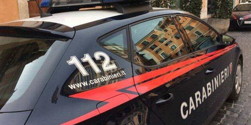 Roma, lite in un B&B: 27enne spinto dal balcone e ucciso. Arrestato un 25enne Roma, lite in un B&B: 27enne spinto dal balcone e ucciso. Arrestato un 25enne