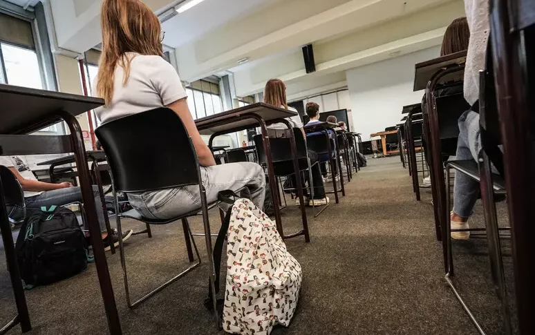 Educazione sessuale dalle medie con consenso genitori: "Ok Aula"