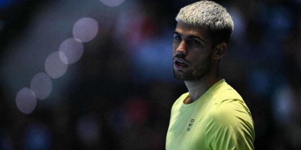 Alcaraz: "Esco dal campo a testa alta. Complimenti Jannik, ma ora preparati per il 2026" Alcaraz: "Esco dal campo a testa alta. Complimenti Jannik, ma ora preparati per il 2026"