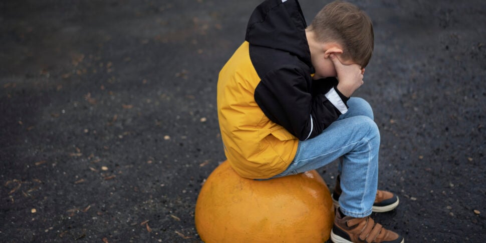 lite tra bimbi in abruzzo pap224 aggredisce il rivale del figlio di 8 anni a schiaffi e calci