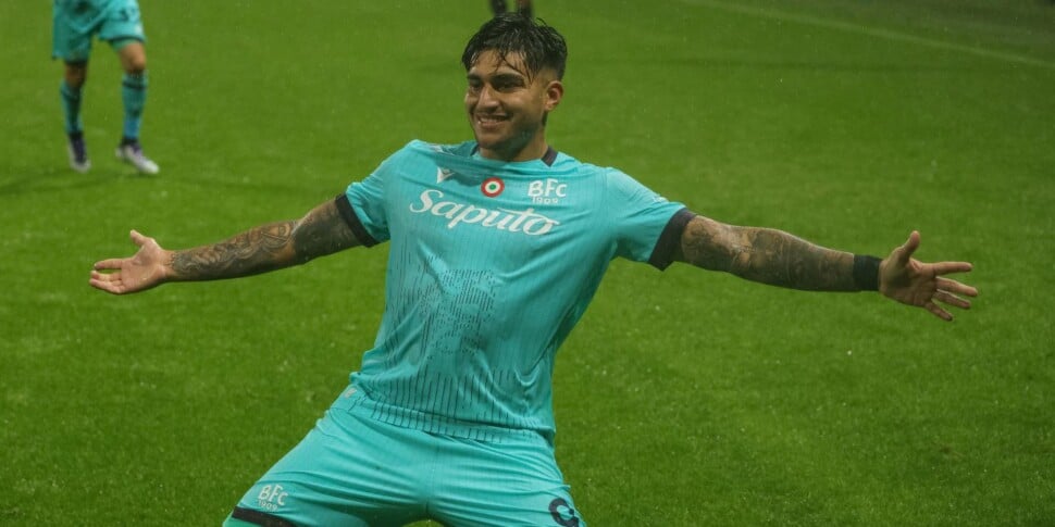 Bernabè illude il Parma, la doppietta di Castro lancia il Bologna Bernabè illude il Parma, la doppietta di Castro lancia il Bologna