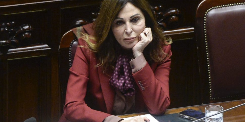 caso bancarotta e truffa intercettazione di un ex consigliera di bioera per santanch232 finisce a carte 48 da Gazzettadelsud.it caso bancarotta e truffa intercettazione di un ex consigliera di bioera per santanch232 finisce a carte 48