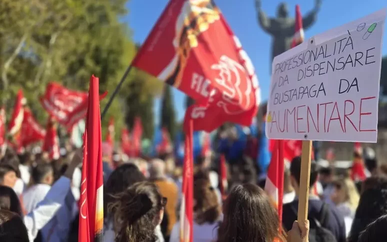 “Normativa distorta sugli scioperi”: Gelmetti dopo le polemiche ritira la proposta e promette un nuovo ddl “Normativa distorta sugli scioperi”: Gelmetti dopo le polemiche ritira la proposta e promette un nuovo ddl