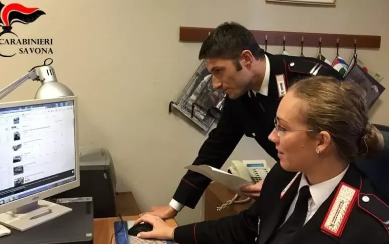 Trattore "fantasma" in vendita online, agricoltore perde mille euro: quattro indagati in Calabria