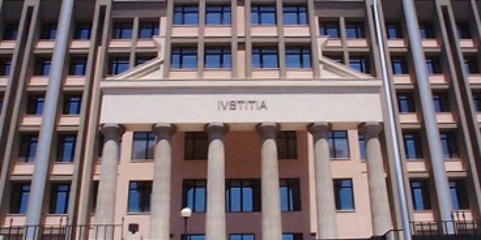 olio contraffatto venduto come extravergine 24 perquisizioni tra agrigento e palma di montechiaro da Feedpress.me olio contraffatto venduto come extravergine 24 perquisizioni tra agrigento e palma di montechiaro