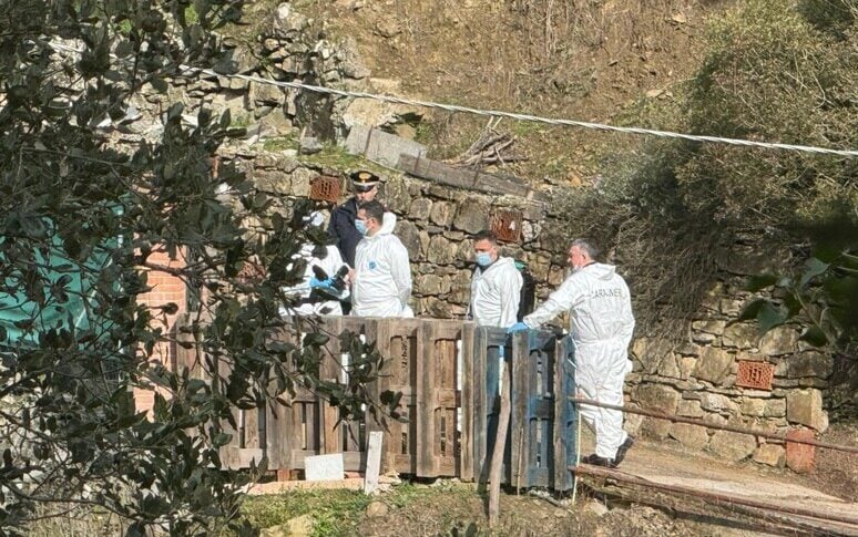 Morte della piccola Beatrice, colloquio in carcere tra Manuela Aiello e i legali: attesa per l’autopsia