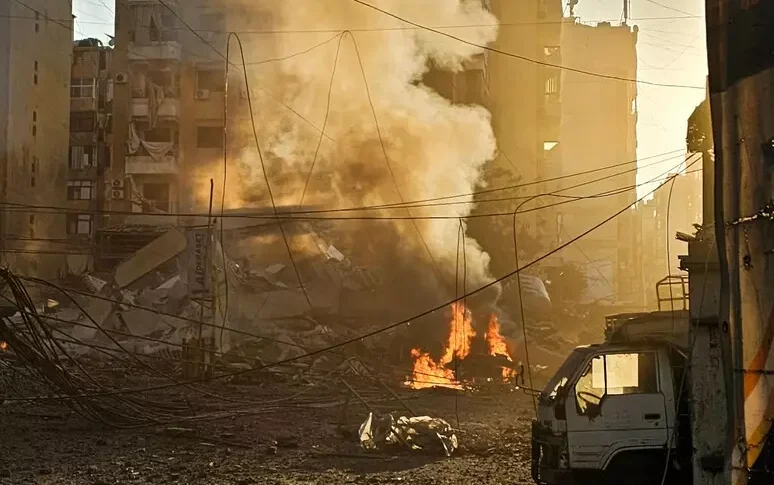 tensione alle stelle nel golfo missile iraniano intercettato dalla nato affondata una fregata di teheran da Feedpress.me tensione alle stelle nel golfo missile iraniano intercettato dalla nato affondata una fregata di teheran
