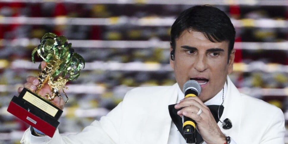 Festival Sanremo, trionfo di Sal Da Vinci in volata davanti a Sayf. Terza Ditonellapiaga, quarta Arisa, quinto Fedez Masini Festival Sanremo, trionfo di Sal Da Vinci in volata davanti a Sayf. Terza Ditonellapiaga, quarta Arisa, quinto Fedez Masini