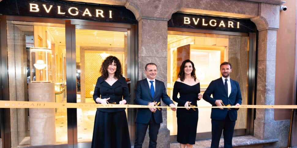 bvlgari rafforza la presenza in sicilia nuova boutique inaugurata nel cuore di taormina da Feedpress.me bvlgari rafforza la presenza in sicilia nuova boutique inaugurata nel cuore di taormina