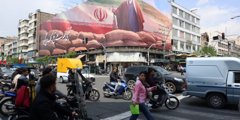 usa iran per trump la pace 232 fatta ma teheran smorza gli entusiasmi del tycoon da Feedpress.me usa iran per trump la pace 232 fatta ma teheran smorza gli entusiasmi del tycoon