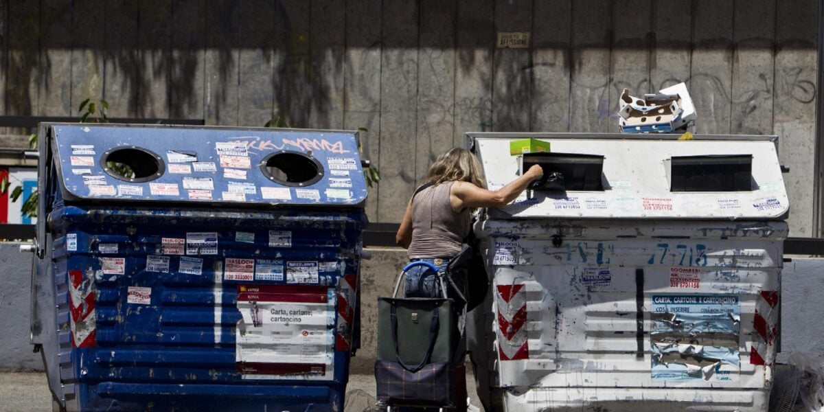 lavoratori impoveriti e anziani salari ancora sotto il livello pre covid da Feedpress.me lavoratori impoveriti e anziani salari ancora sotto il livello pre covid