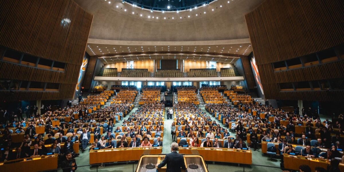 diplomatici all8217onu per cambiare il mondo con il dialogo all8217ultimo cwmun 4000 giovani da 142 paesi da Feedpress.me diplomatici all8217onu per cambiare il mondo con il dialogo all8217ultimo cwmun 4000 giovani da 142 paesi