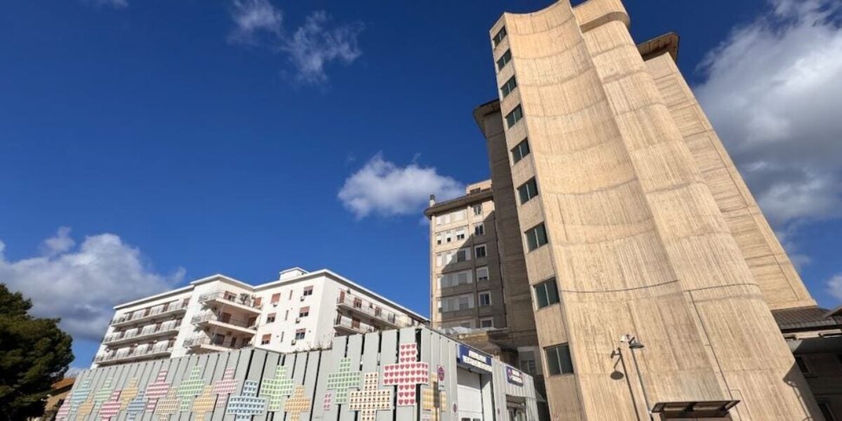 travolta da un auto mentre attraversa la strada muore una donna di 54 anni a palermo da Feedpress.me travolta da un auto mentre attraversa la strada muore una donna di 54 anni a palermo
