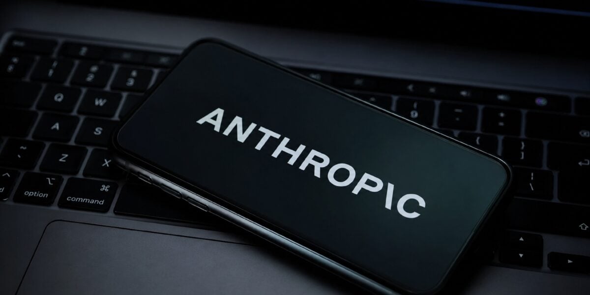anthropic sospende claude fable 5 e mythos 5 ordine del governo usa per la sicurezza nazionale da Feedpress.me anthropic sospende claude fable 5 e mythos 5 ordine del governo usa per la sicurezza nazionale