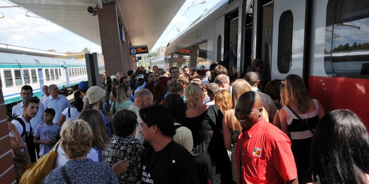 ancora caos treni rfi si difende all estero molto peggio danni sull av roma napoli fino a 90 minuti di ritardo da Gazzettadelsud.it ancora caos treni rfi si difende all estero molto peggio danni sull av roma napoli fino a 90 minuti di ritardo