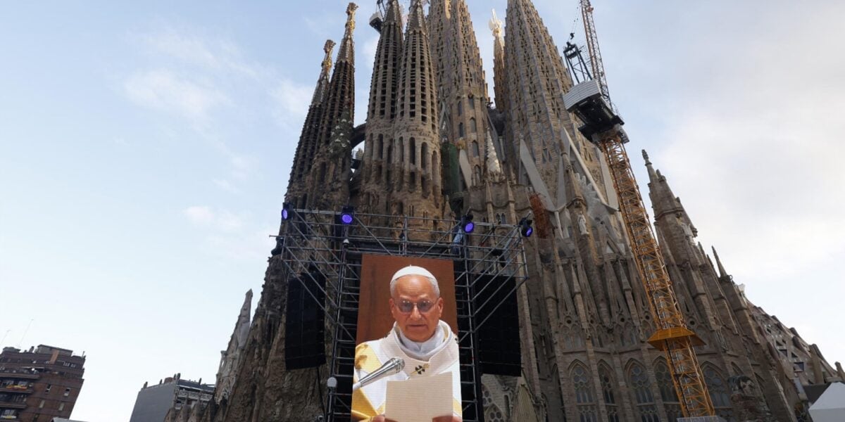 il papa alla sagrada familia i cristiani non possono fare le guerre da Feedpress.me il papa alla sagrada familia i cristiani non possono fare le guerre