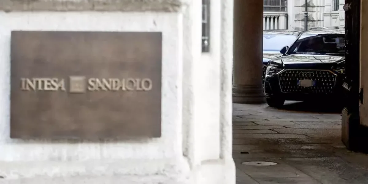 risiko bancario intesa sanpaolo lancia una opas su mps da Feedpress.me risiko bancario intesa sanpaolo lancia una opas su mps