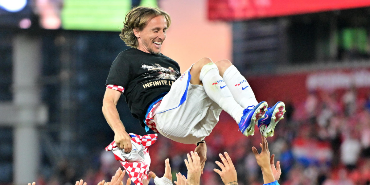 panama eliminata la croazia vince 1 0 e celebra le 200 presenze in nazionale di modric da Gazzettadelsud.it panama eliminata la croazia vince 1 0 e celebra le 200 presenze in nazionale di modric