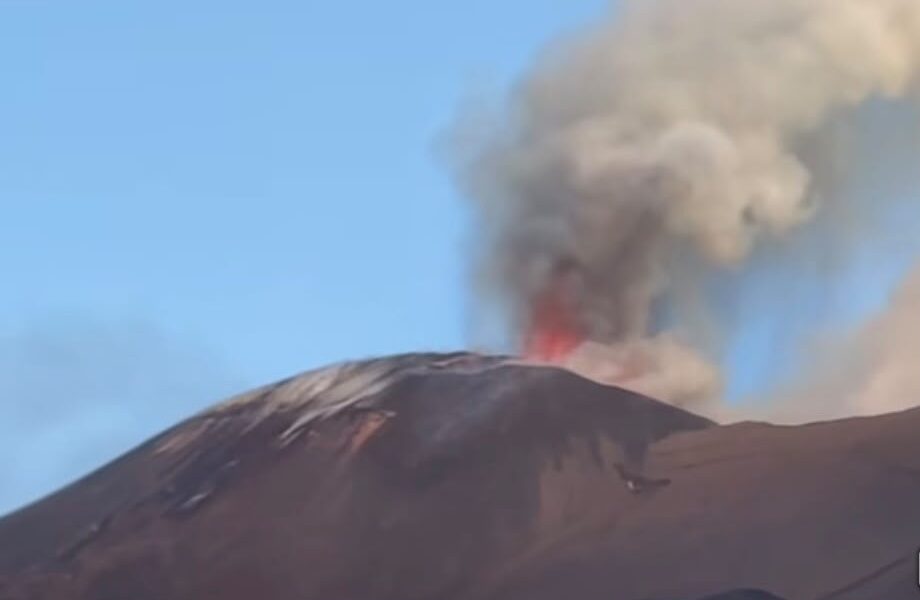 l etna torna a farsi sentire nuova attivit224 stromboliana in corrispondenza del cratere voragine da Gazzettadelsud.it l etna torna a farsi sentire nuova attivit224 stromboliana in corrispondenza del cratere voragine