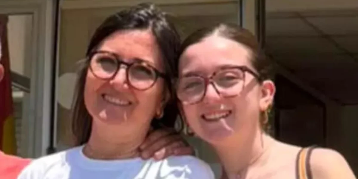 gela mamma e figlia diplomate lo stesso giorno per entrambe il massimo dei voti da Gazzettadelsud.it gela mamma e figlia diplomate lo stesso giorno per entrambe il massimo dei voti