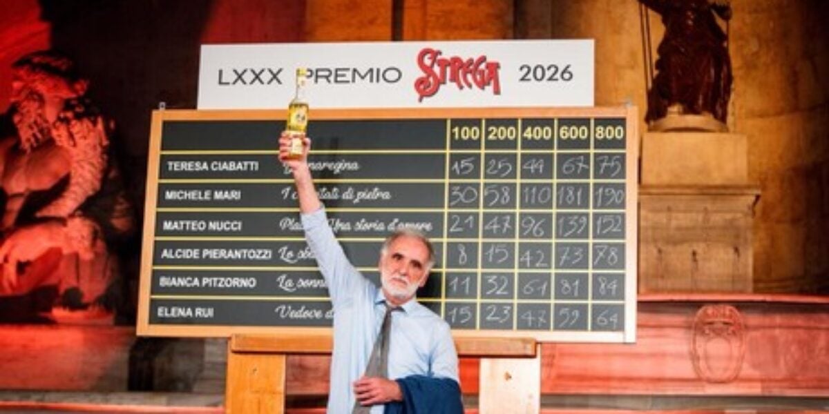 michele mari va oltre le polemiche e vince il premio strega 2026 da Gazzettadelsud.it michele mari va oltre le polemiche e vince il premio strega 2026