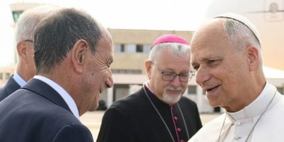 il papa a lampedusa leone atterrato sull isola della speranza prima tappa la visita al cimitero dei migranti da Gazzettadelsud.it il papa a lampedusa leone atterrato sull isola della speranza prima tappa la visita al cimitero dei migranti