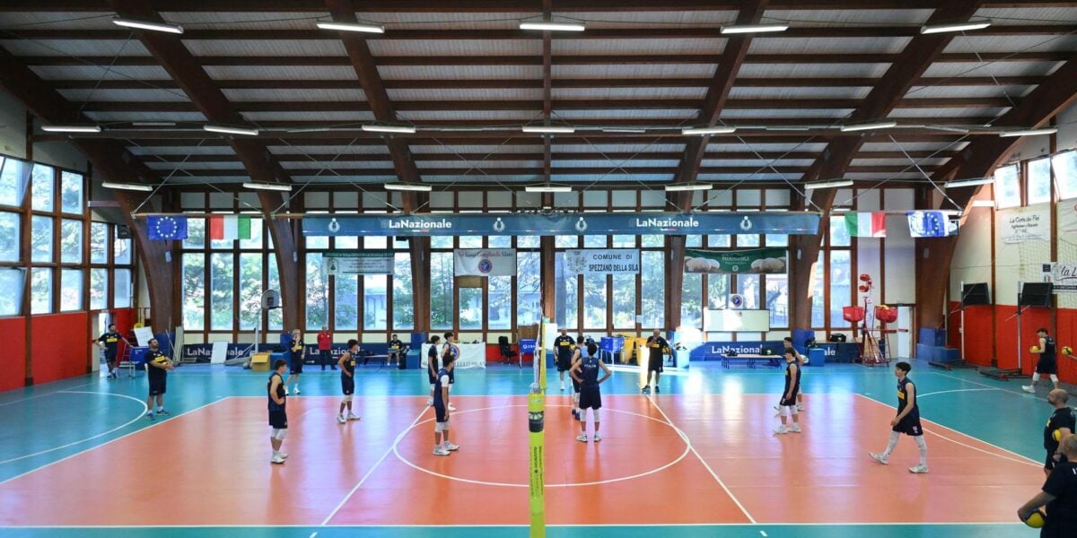 volley italia under 17 in campo a camigliatello luned236 test con la polonia al pala giordanello da Gazzettadelsud.it volley italia under 17 in campo a camigliatello luned236 test con la polonia al pala giordanello
