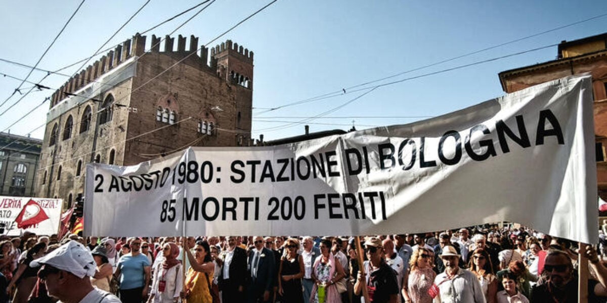 bologna ricorda la strage del 2 agosto mattarella la strategia neofascista voleva distruggere libert224 e democrazia da Gazzettadelsud.it bologna ricorda la strage del 2 agosto mattarella la strategia neofascista voleva distruggere libert224 e democrazia